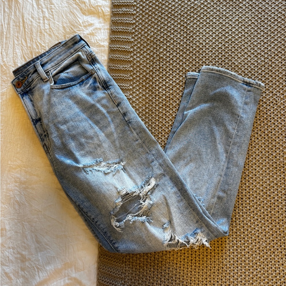 American Eagle mom jeans